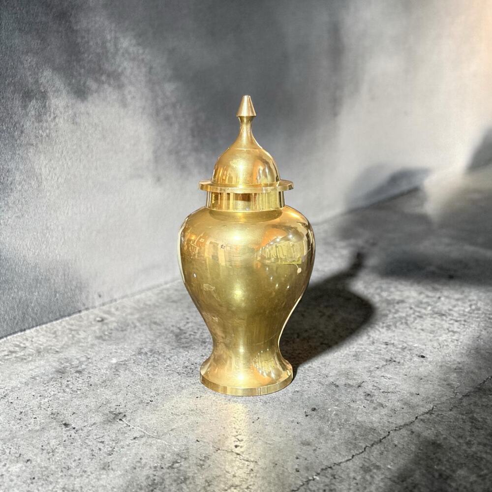 Vintage Solid Brass Temple Ginger Jar Urn Lidded 10" Gold India Boho Mid Century